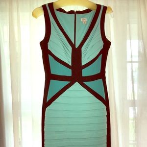 Cache fitted cocktail dress! Excellent condition!